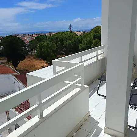 شقة 90m2 Com Vista Mar - *